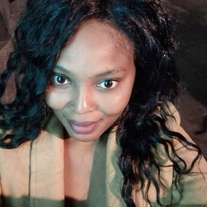 Meet your Posher, Ivy